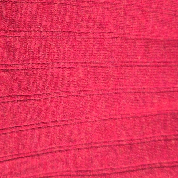 Eddie Bauer Red Ribbed At Fine Italian Merino Wool Henley Sweater Cropped Large - Picture 5 of 5